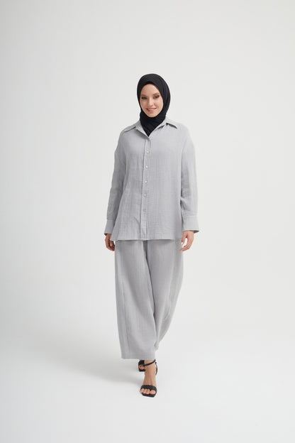 Soft cotton two-piece - minimalism for a feel-good factor