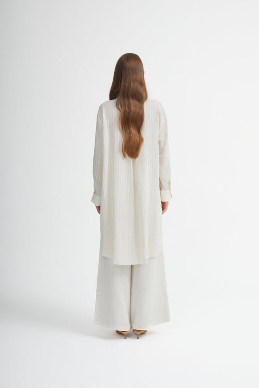 Blouse Tunic - Light. Elegant. Timeless.