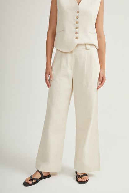 Casual cotton trousers - clarity meets comfort