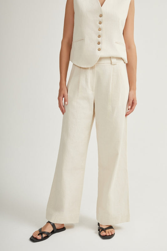 Casual cotton trousers - clarity meets comfort
