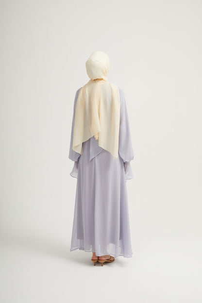 Naga Dress - Modest Eleganz mit Statement-Ärmeln