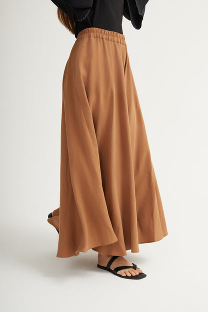 Flowing maxi skirt with elastic waistband - Camel