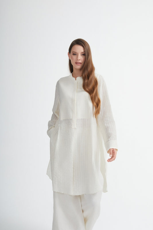 Blouse Tunic - Light. Elegant. Timeless.