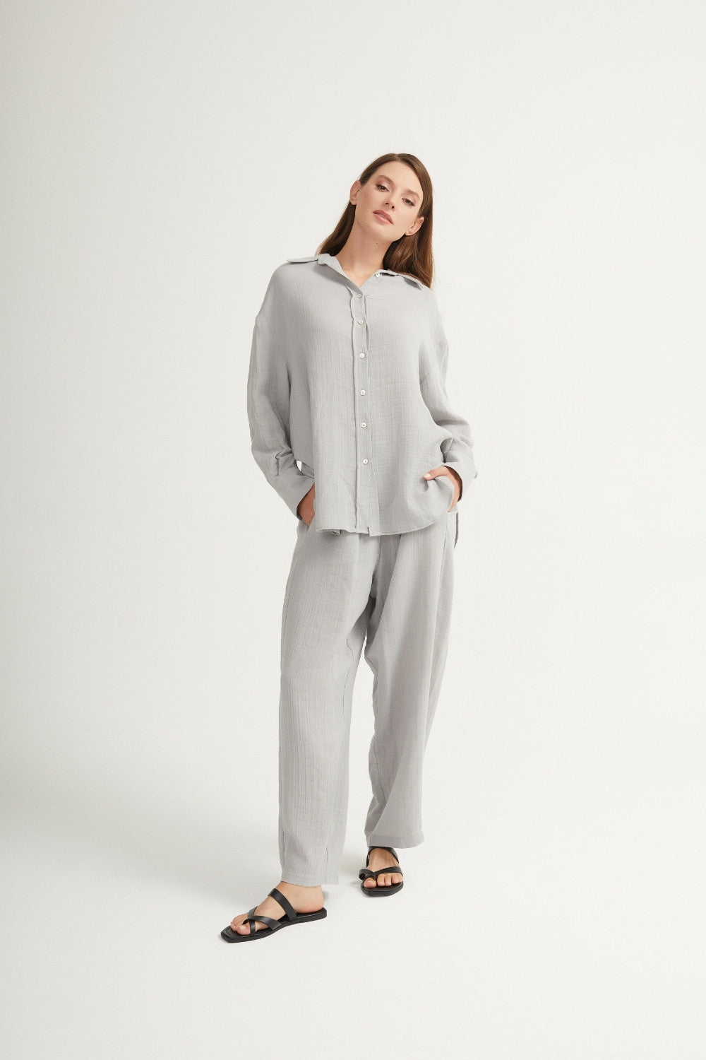 Soft cotton two-piece - minimalism for a feel-good factor